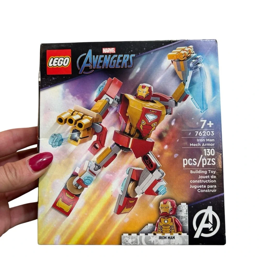 Brand new in Sealed Box Retired IRON MAN MECH ARMOR Lego AVENGERS robot‎ suit